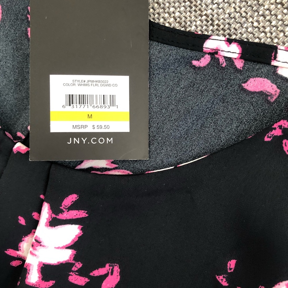 Jones New York sleeveless top Size M